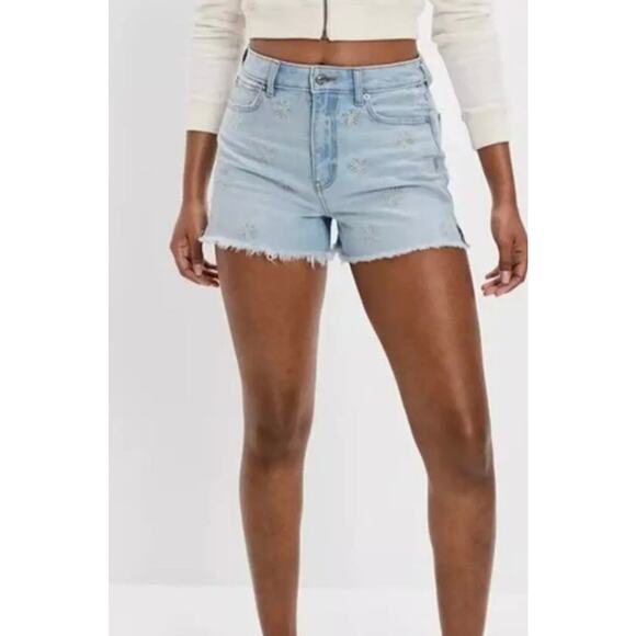 American Eagle Daisy Embroidered Mom Short Size 8 - Picture 1 of 9